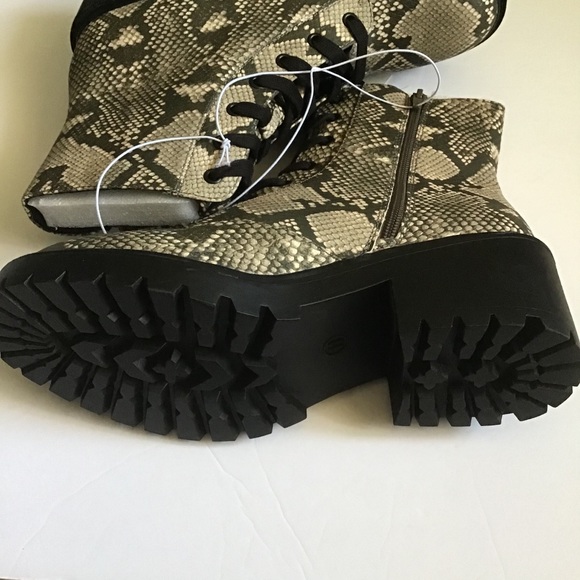 ⭐️ NIB BRIE COMBAT BOOT - Picture 11 of 15